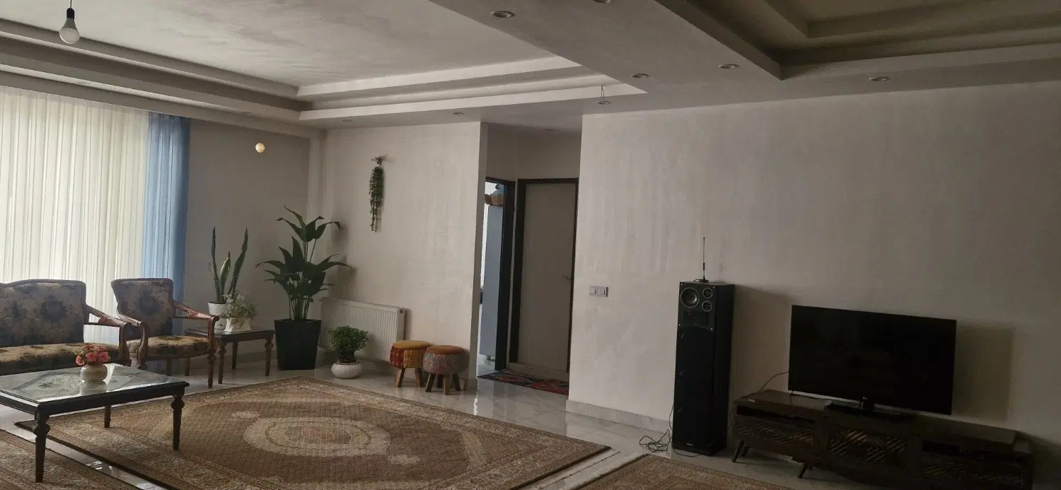 دو واحد اپارتمان ب متراژ ۱۳۰ ومتراژ  ۱۸۵