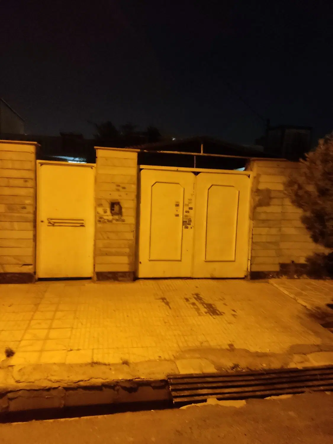 خانه ویلایی دوبر کوچه لشکری