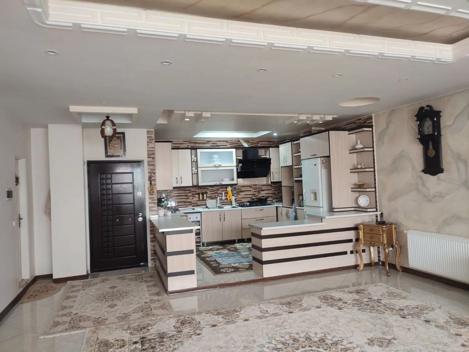 آپارتمان ۱۲۰ متر بلوک ۲ وایین