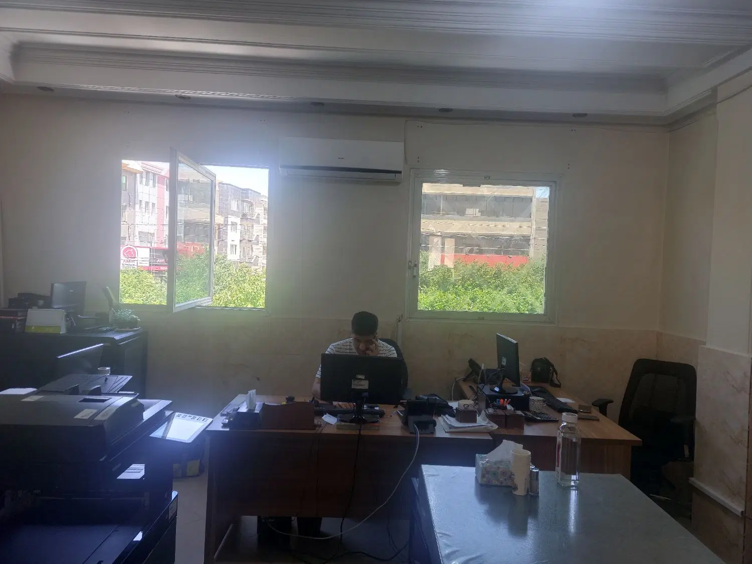۵۰ متر فروشی کیانهمر