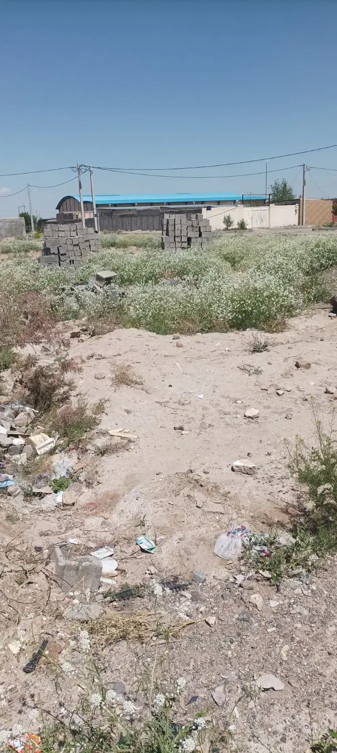 زمین شریف آباد