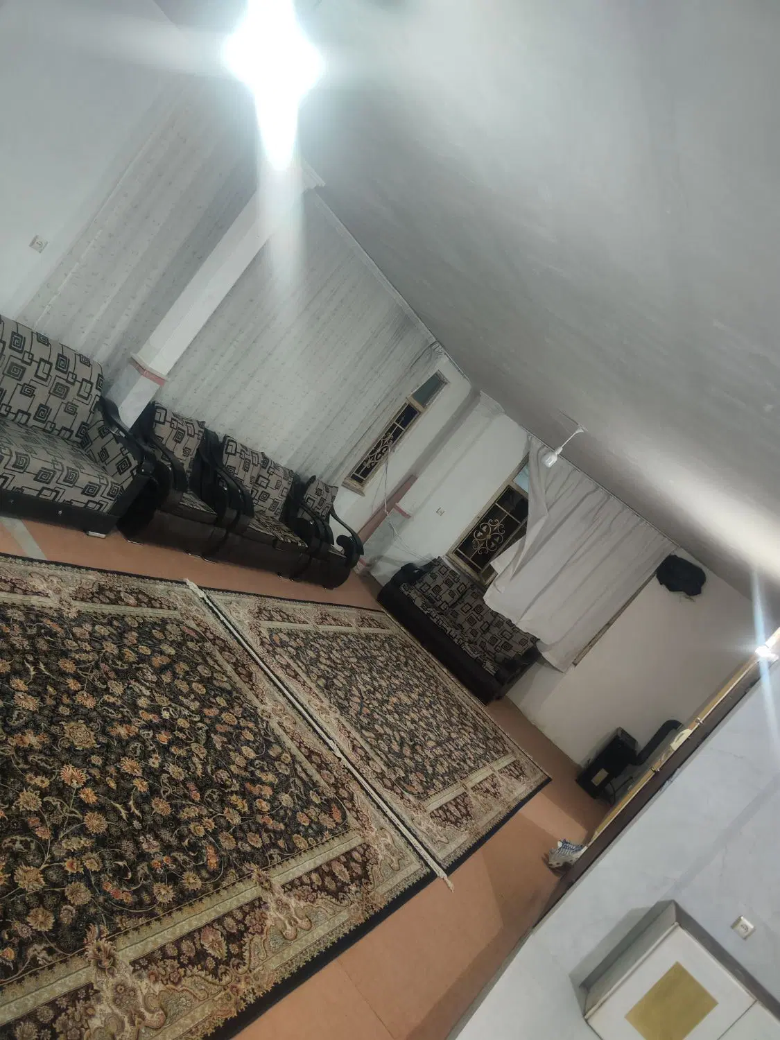 95 متر نورگیر عالی