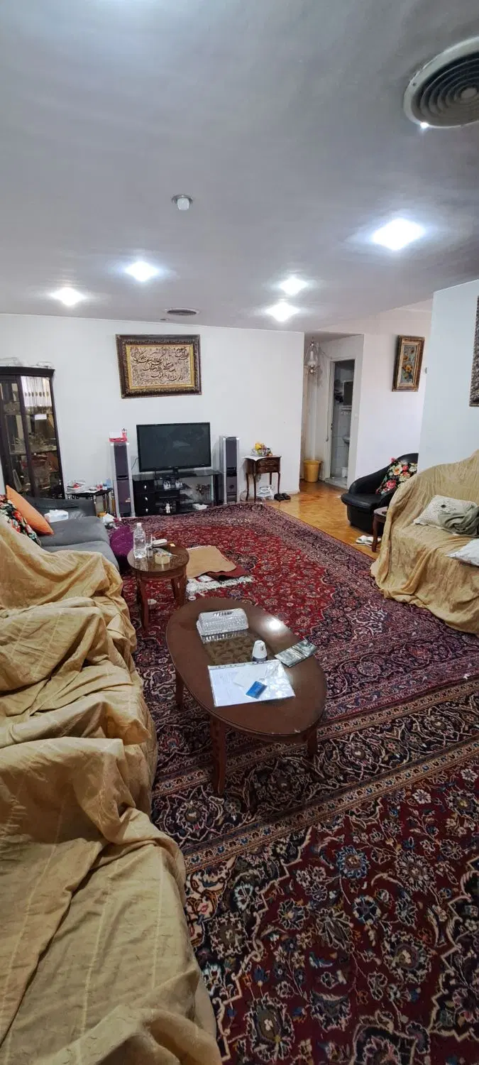 ۱۰۵مترباپارکینگ میدان۷۸
