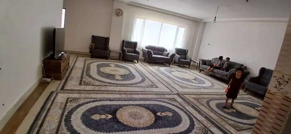 آپارتمان دوخوابه نورگیر در شهرک دانش
