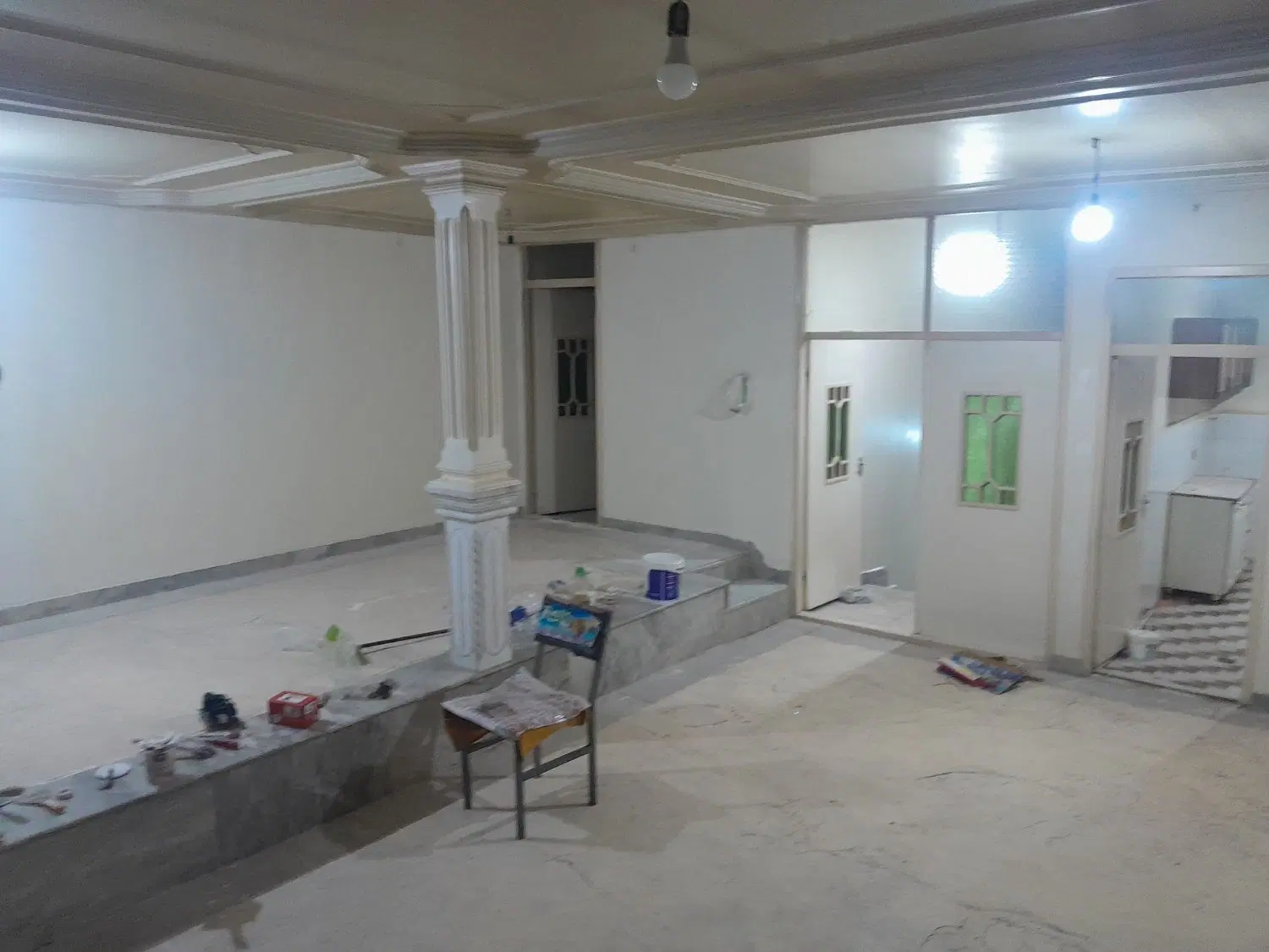 حیاط اجاره دربست بزرگ باصفا لاله