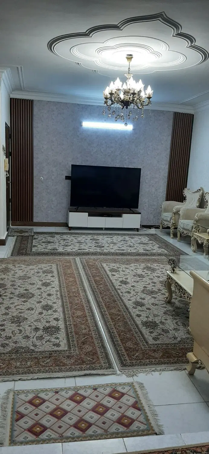 آپارتمان ۸۱ متری ،قدرالسهم دار