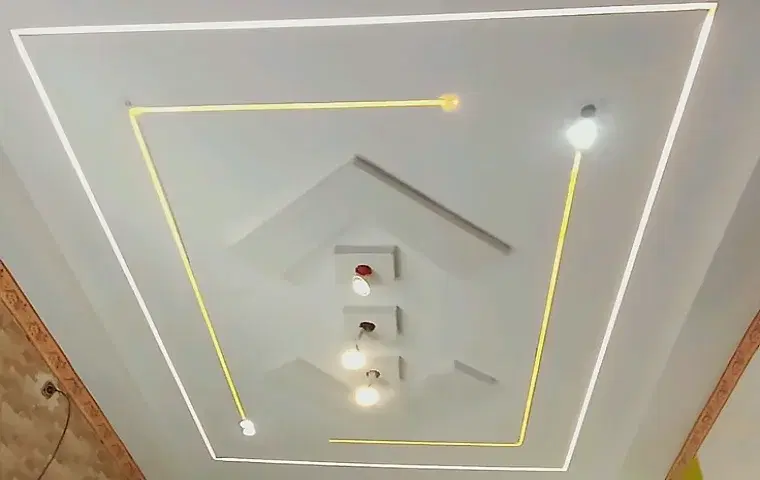 مغازه 100متری تجاری روی خیابان 16متری