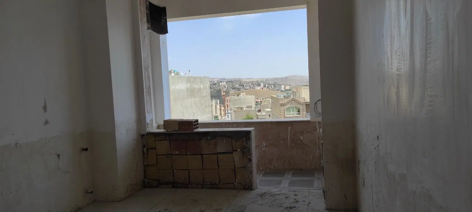 آپارتمان 105متر دوخوابه بر بلوار امام رضا
