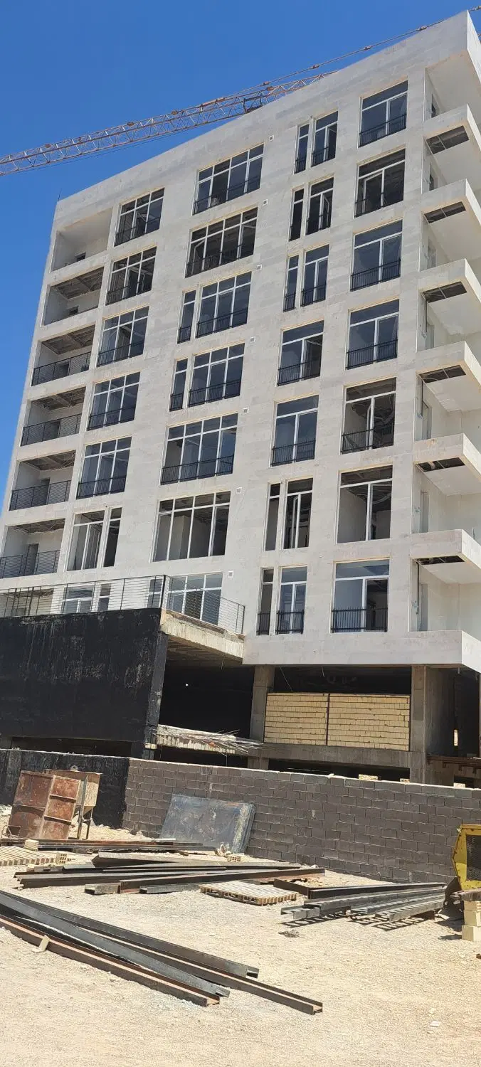 اپارتمان صدرا
