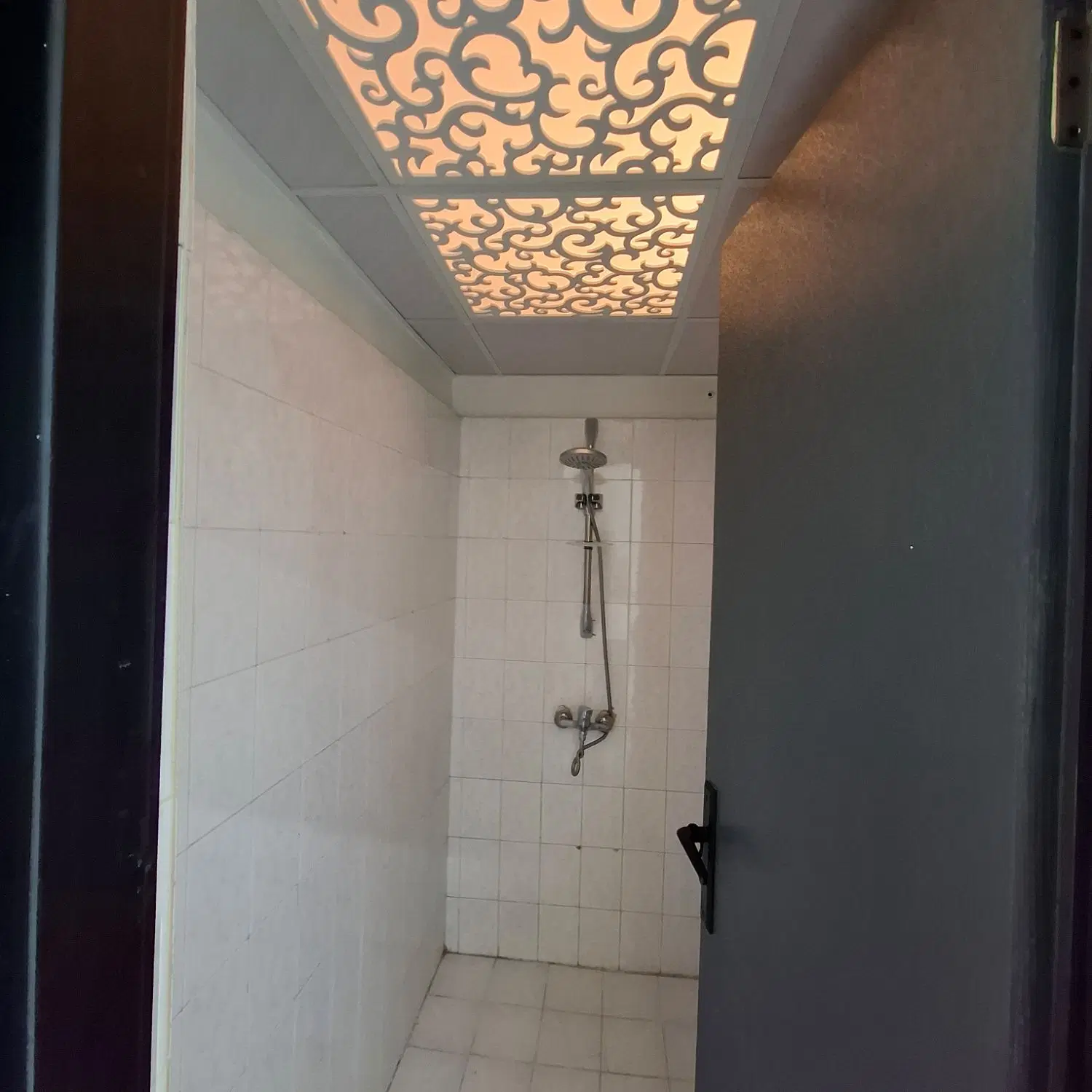 فروش واحداداری ۸۷متری درفازیک اندیشه