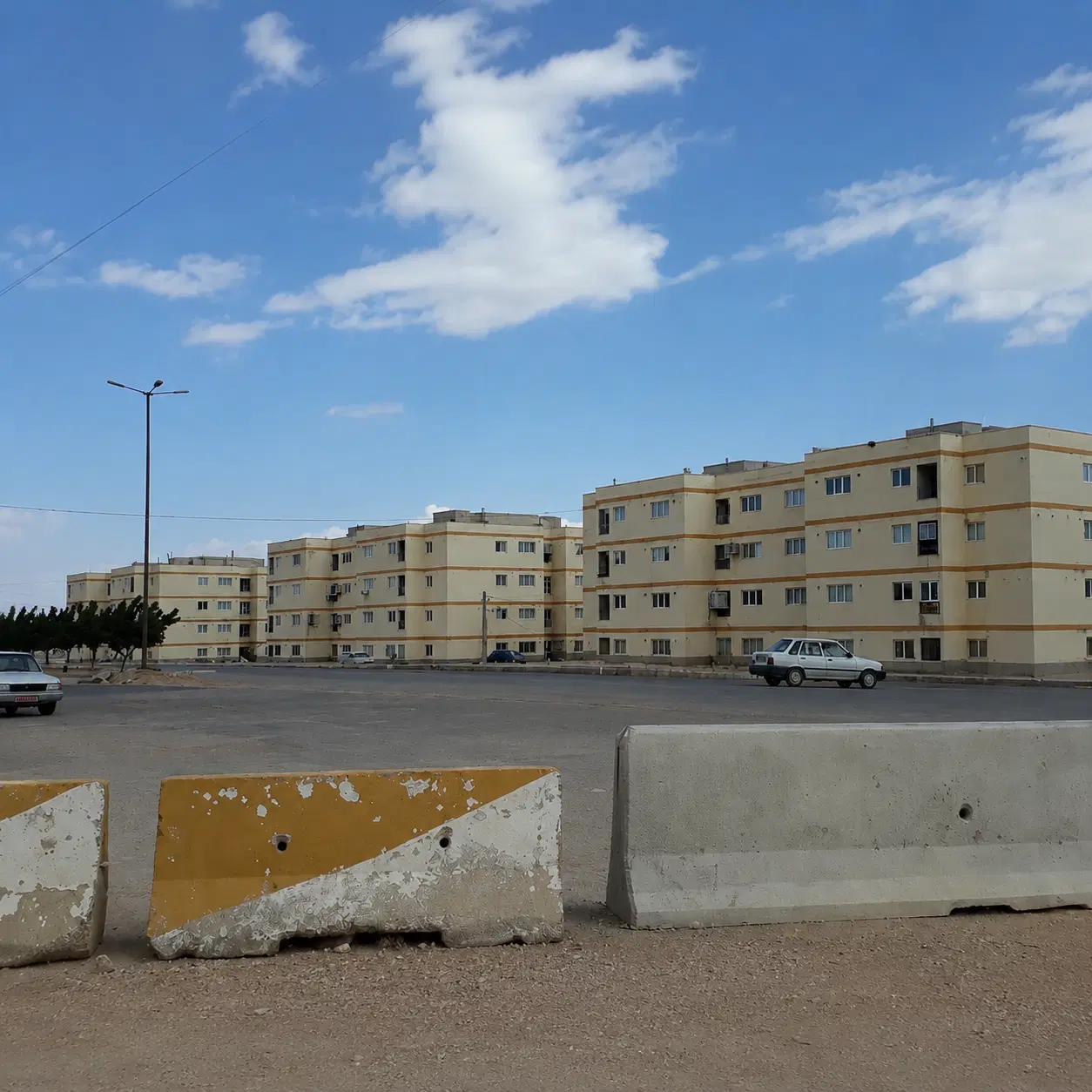واحد۸۵متری دو خوابه تو فدک