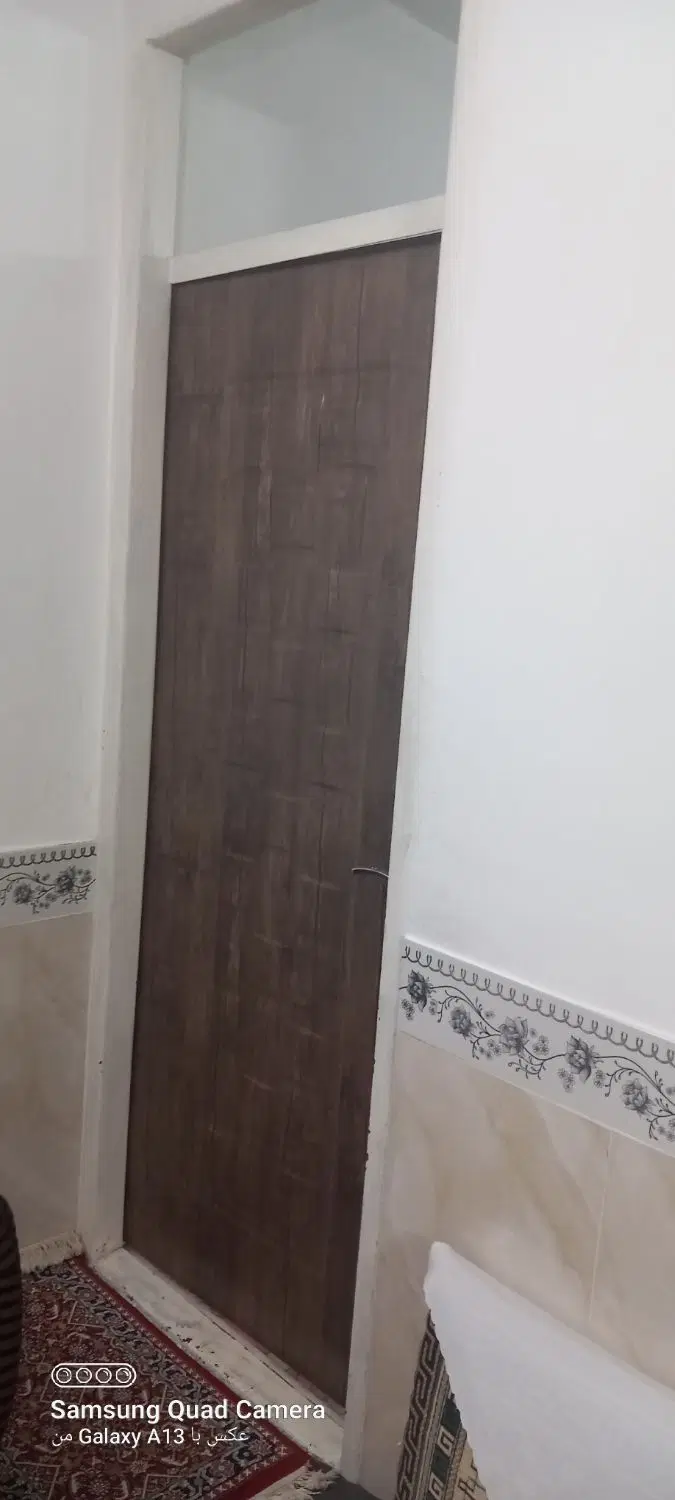 منزل فروشی در دو طبقه و نیم تمیز