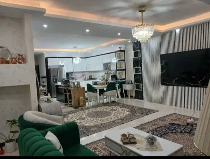 واحد 110 متری فول مرکز شهر
