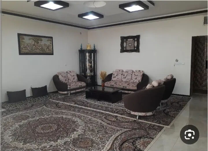 هم خانه