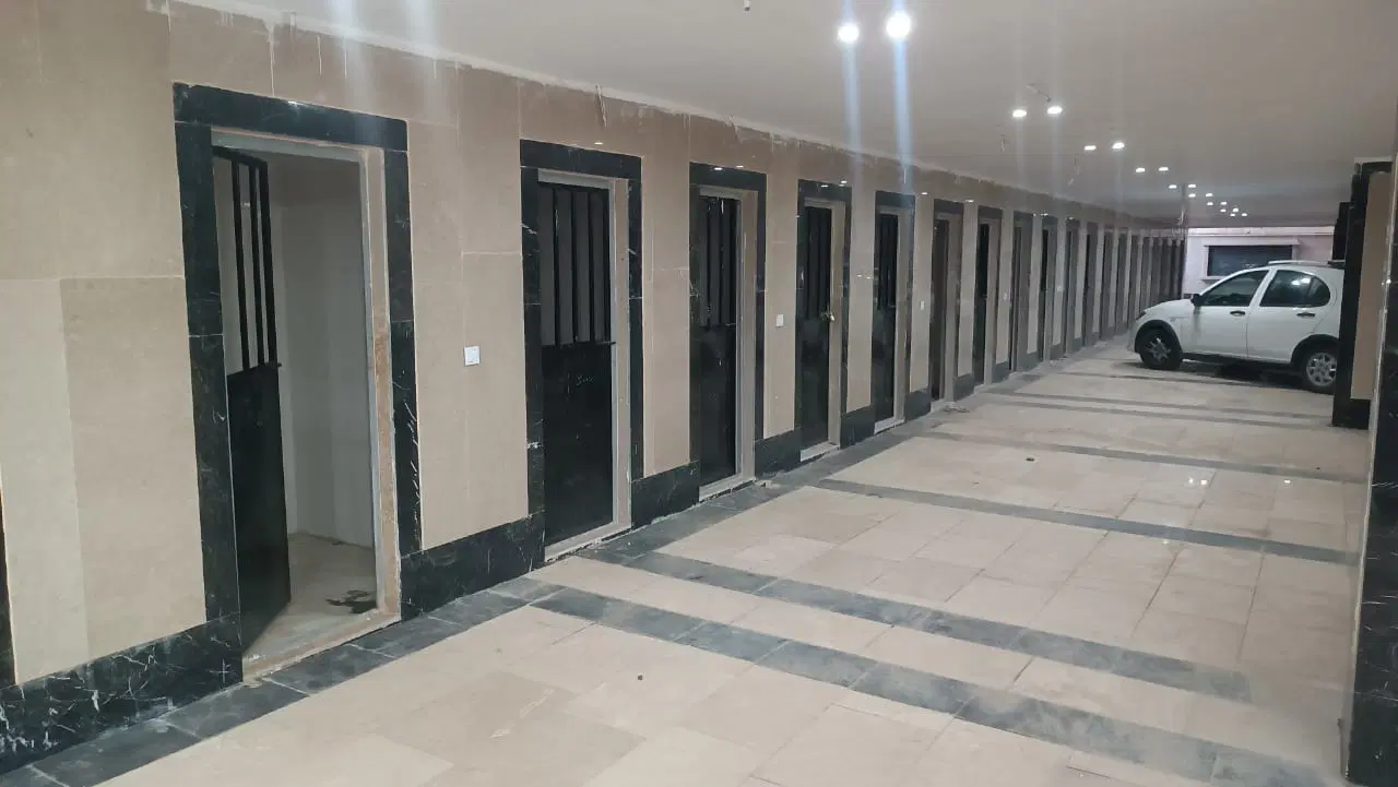 ۱۴۴متر ۳ خوابه نوساز فول فاز ۳ پرند