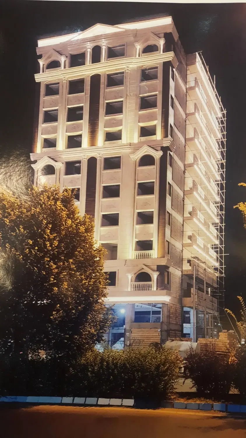 امتیاز زمین تجاری در زنجان پشت استاندادی