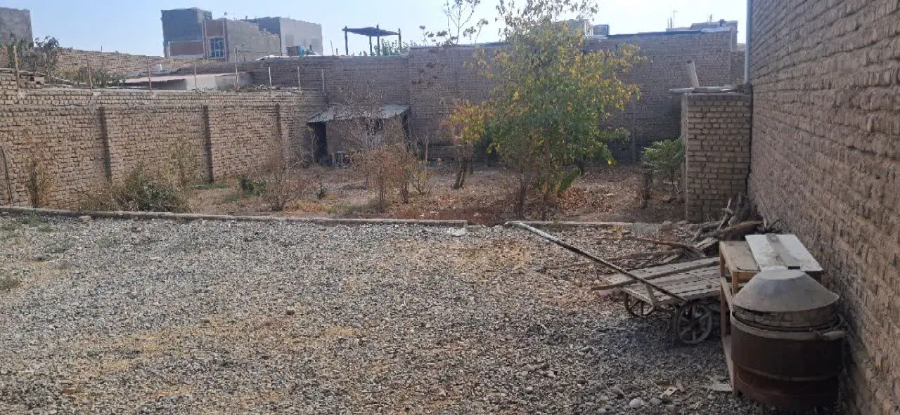 زمین ۳۵۰ متری محمد آباد