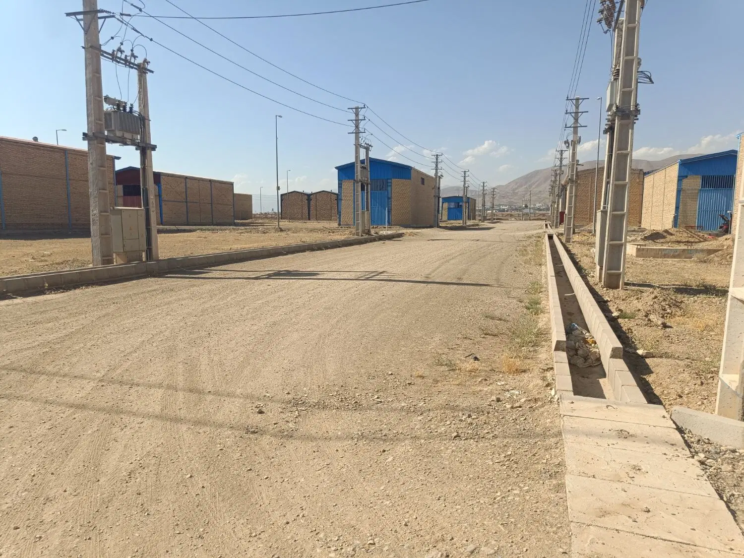 فرصت خرید زمین  در بازار آهن