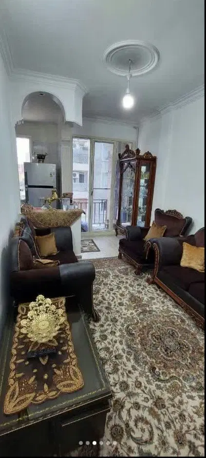 واحد ۶۰ متری لوکیشن عالی