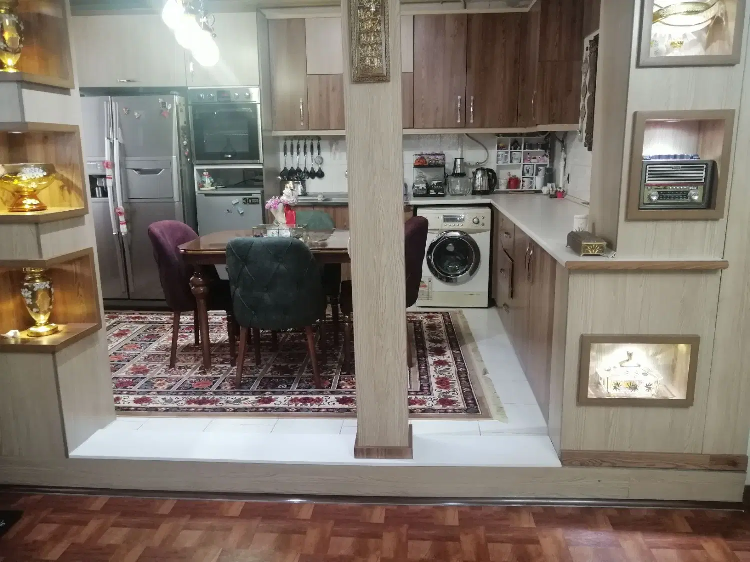 یک واحد آپارتمان طبقه دوم مینودر کوچه استخرنور