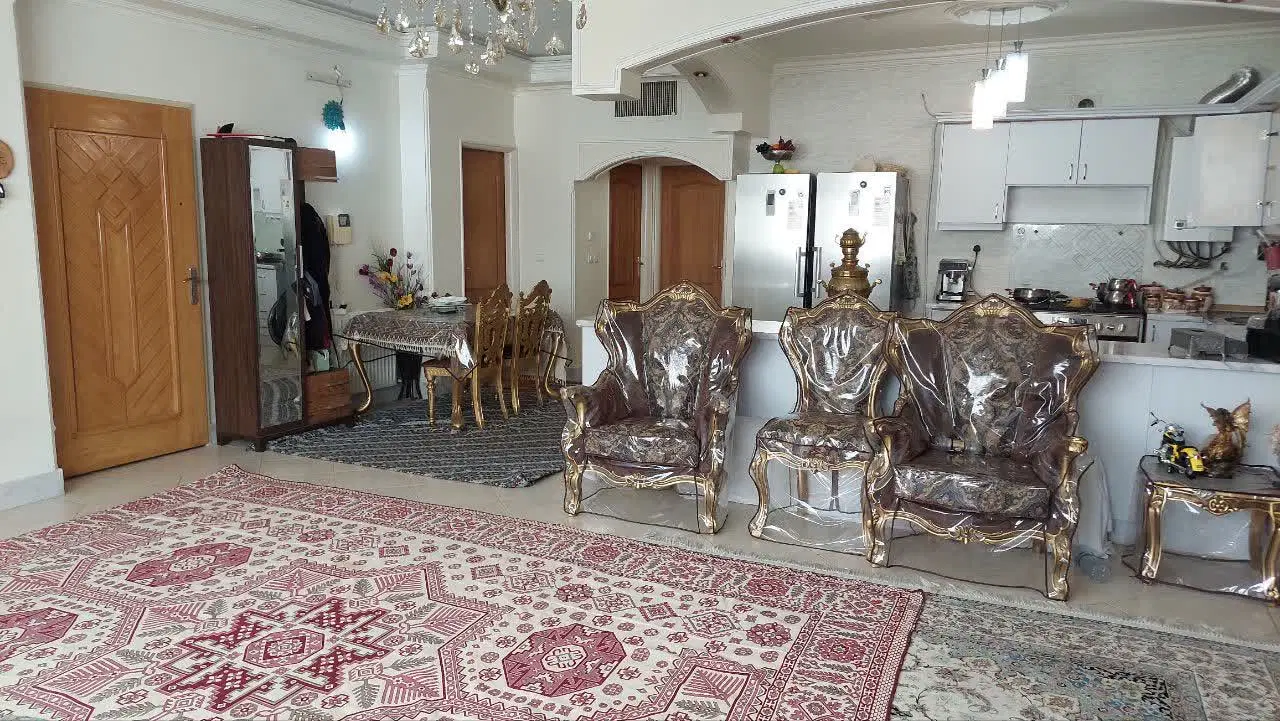 آپارتمان خوش نقشه درمرکز شهر