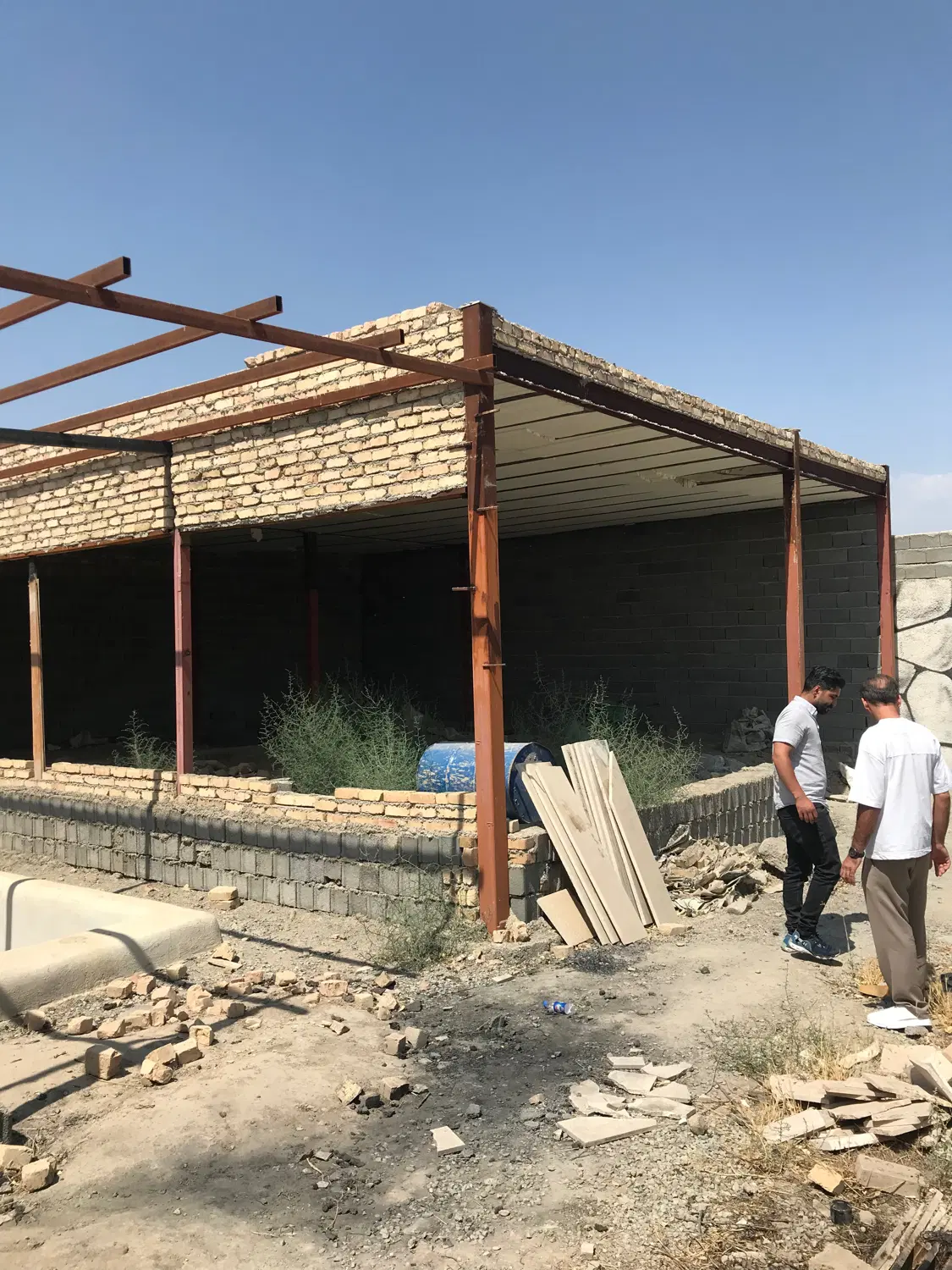 باغ باغچه دنج ارام نیمکاره شهریار دهشاد باغستان