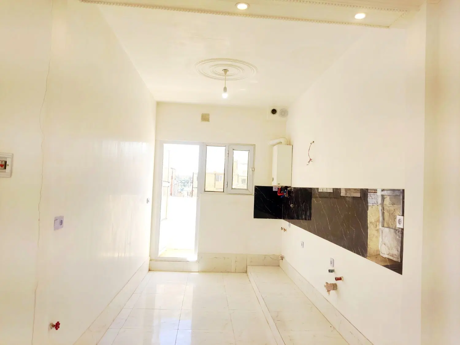 آپارتمان نوساز 100متری