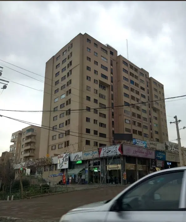 مغازه فروشی ۱۷ متری پاساژ سهند شهر جدید هشتگرد