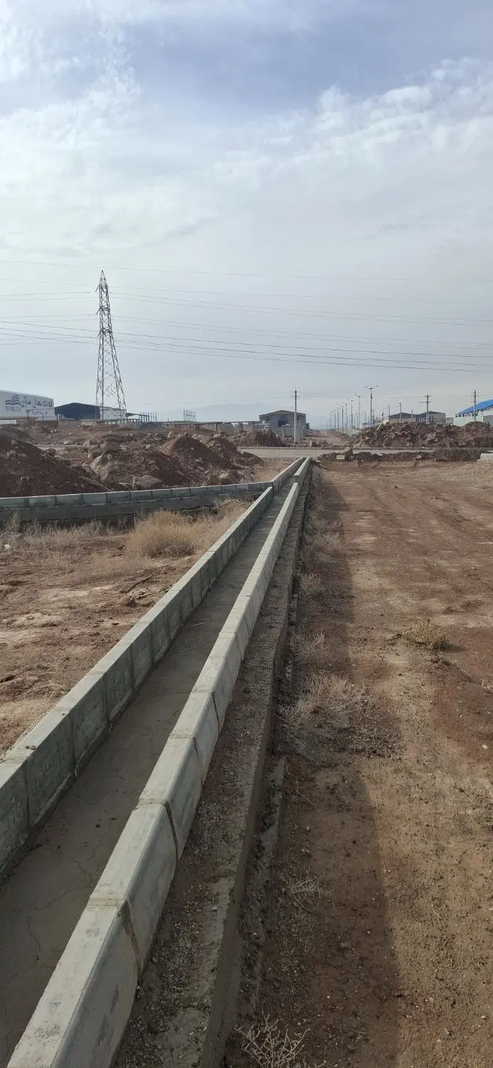 زمین ۲۰۰ متری شهرک صنوف