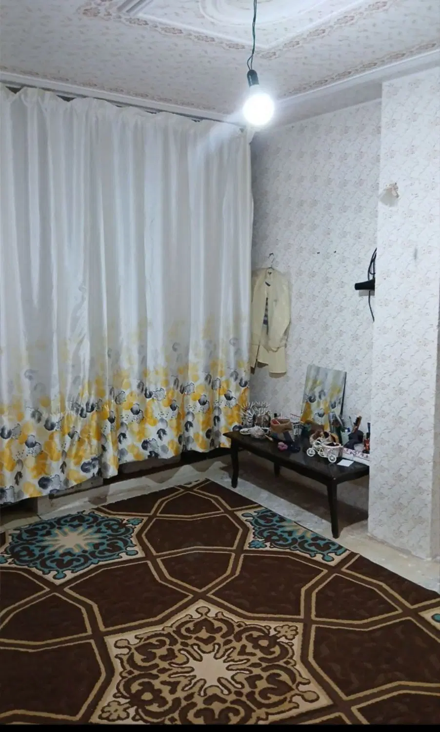 خانه ۵۰ متری تکاور