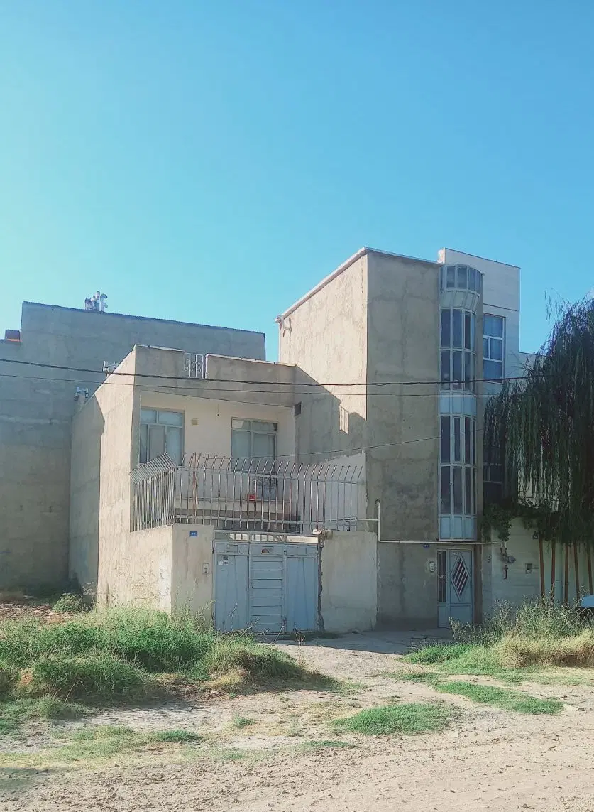 خانه دو طبقه