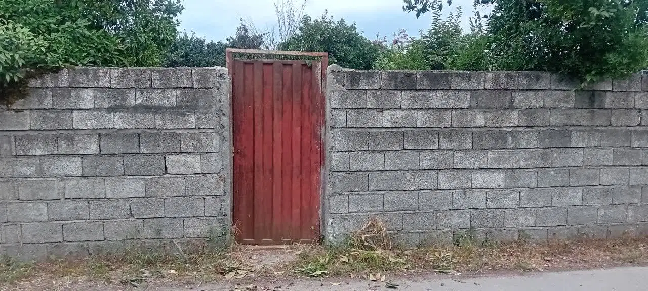 زمین ۲۸۴ متری، داخل  بافت درنشتارود، کترا