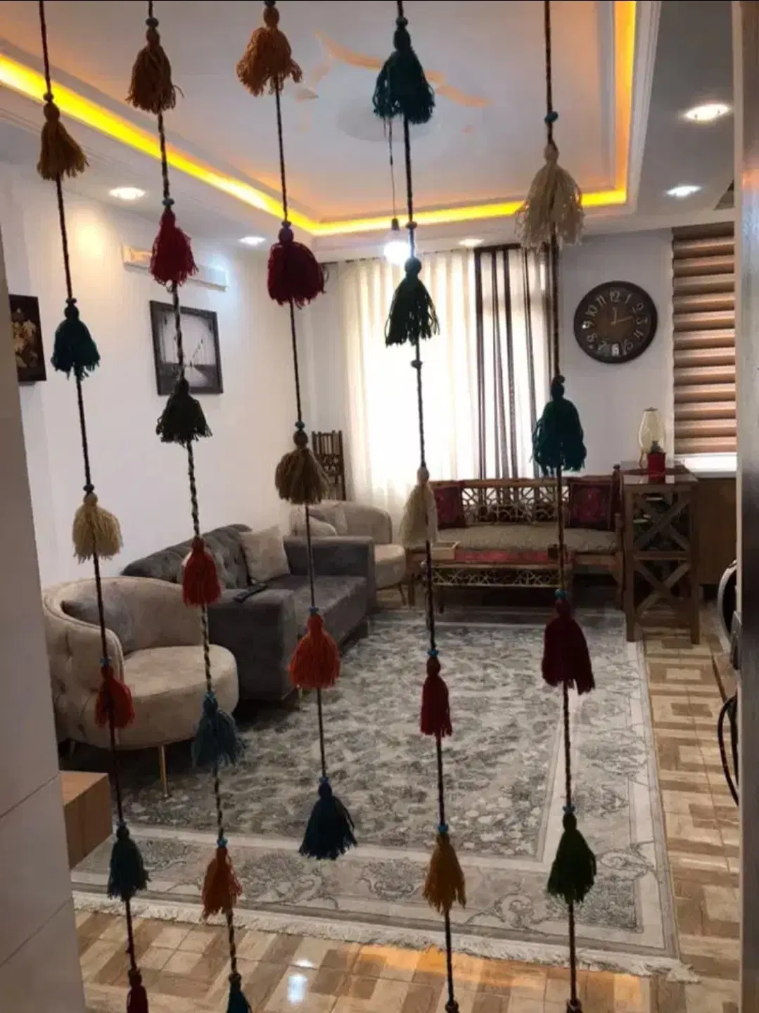 ۶۷ متری پارکینگ دار نورگیر