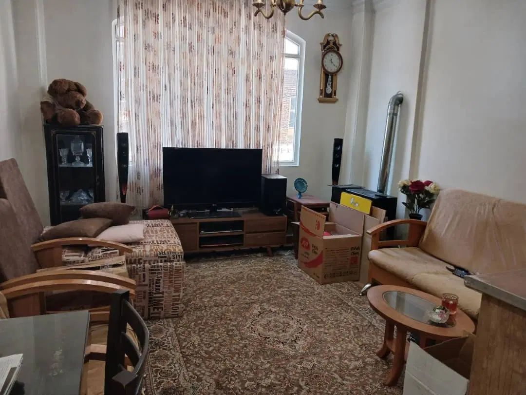 ۴۵ متری باپارکینگ خیابان راهپیما طبقه همکف