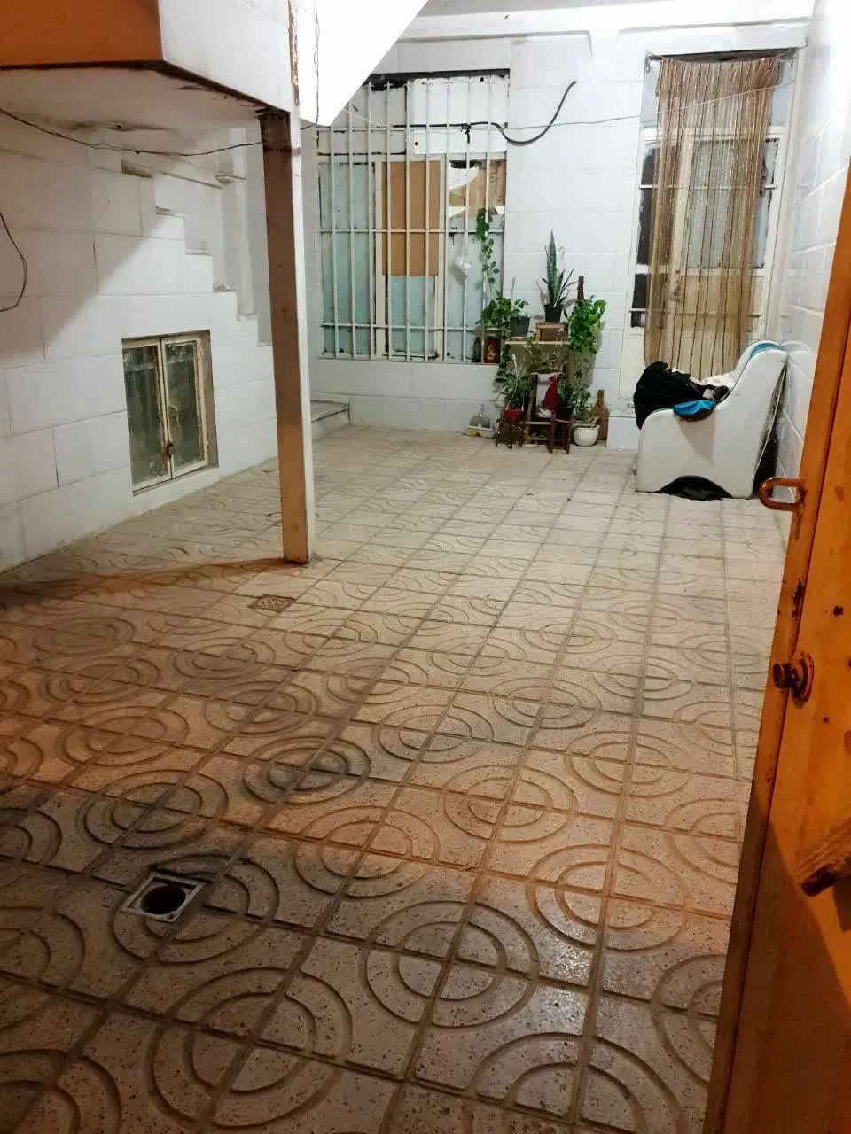 اجاره رهن کامل طبقه همکف خواجه ربیع بلوار بهمن