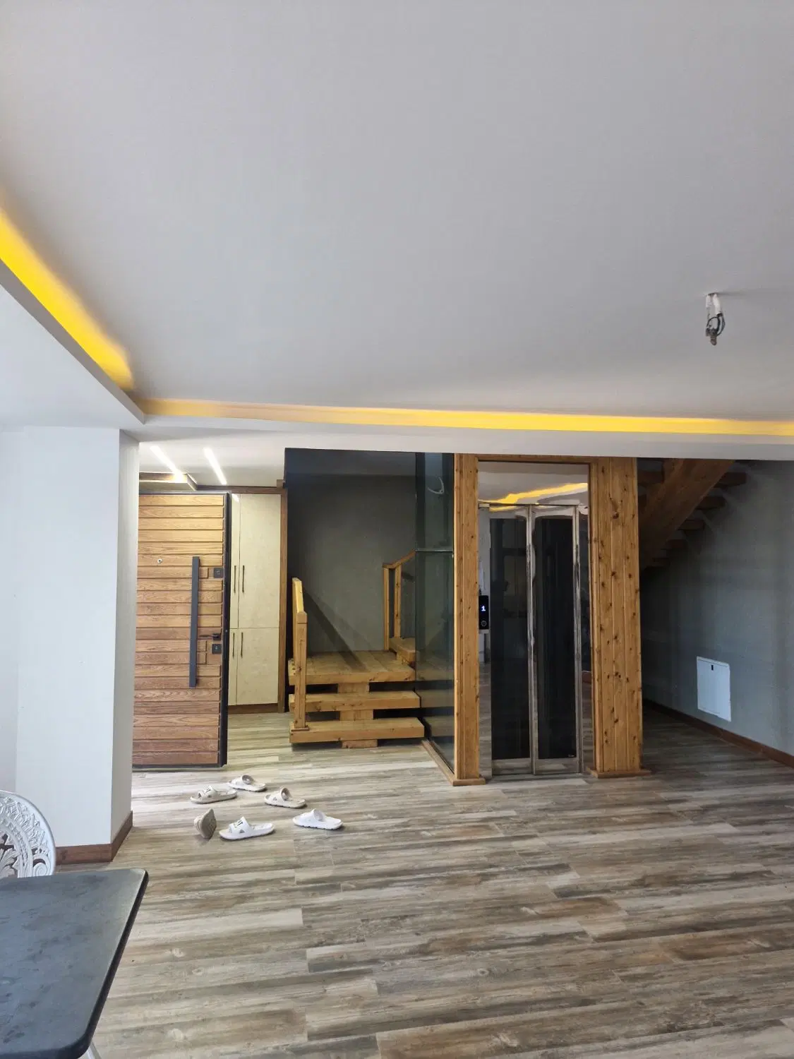 چلک زیبا،ویلای مدرن