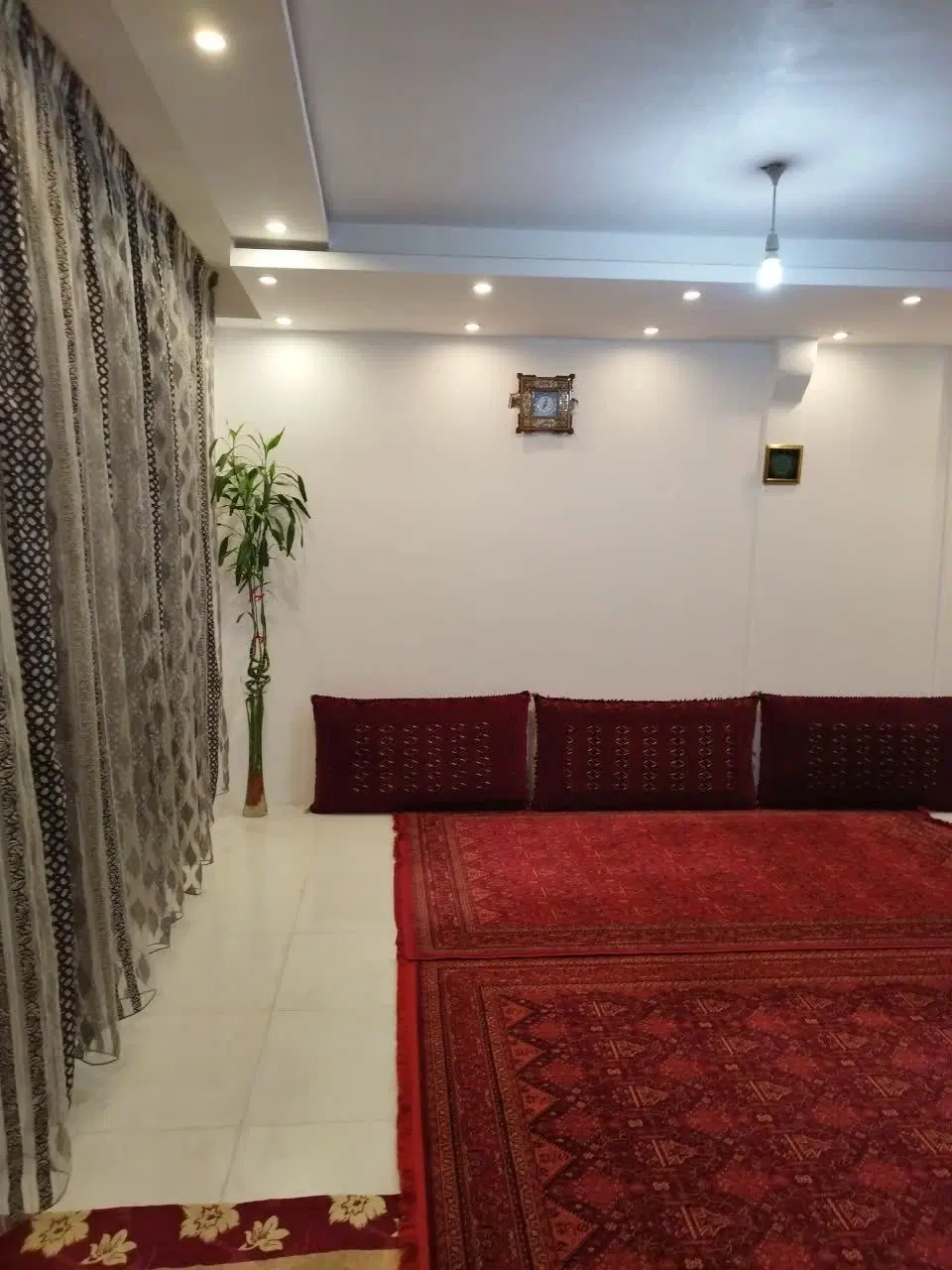 آپارتمان دوخواب منزل آباد