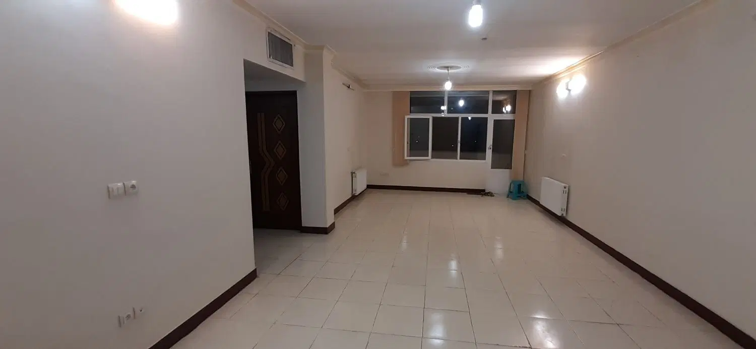 شهرک رسالت، آپارتمان، جنوبی، 107 متر، 2 خواب