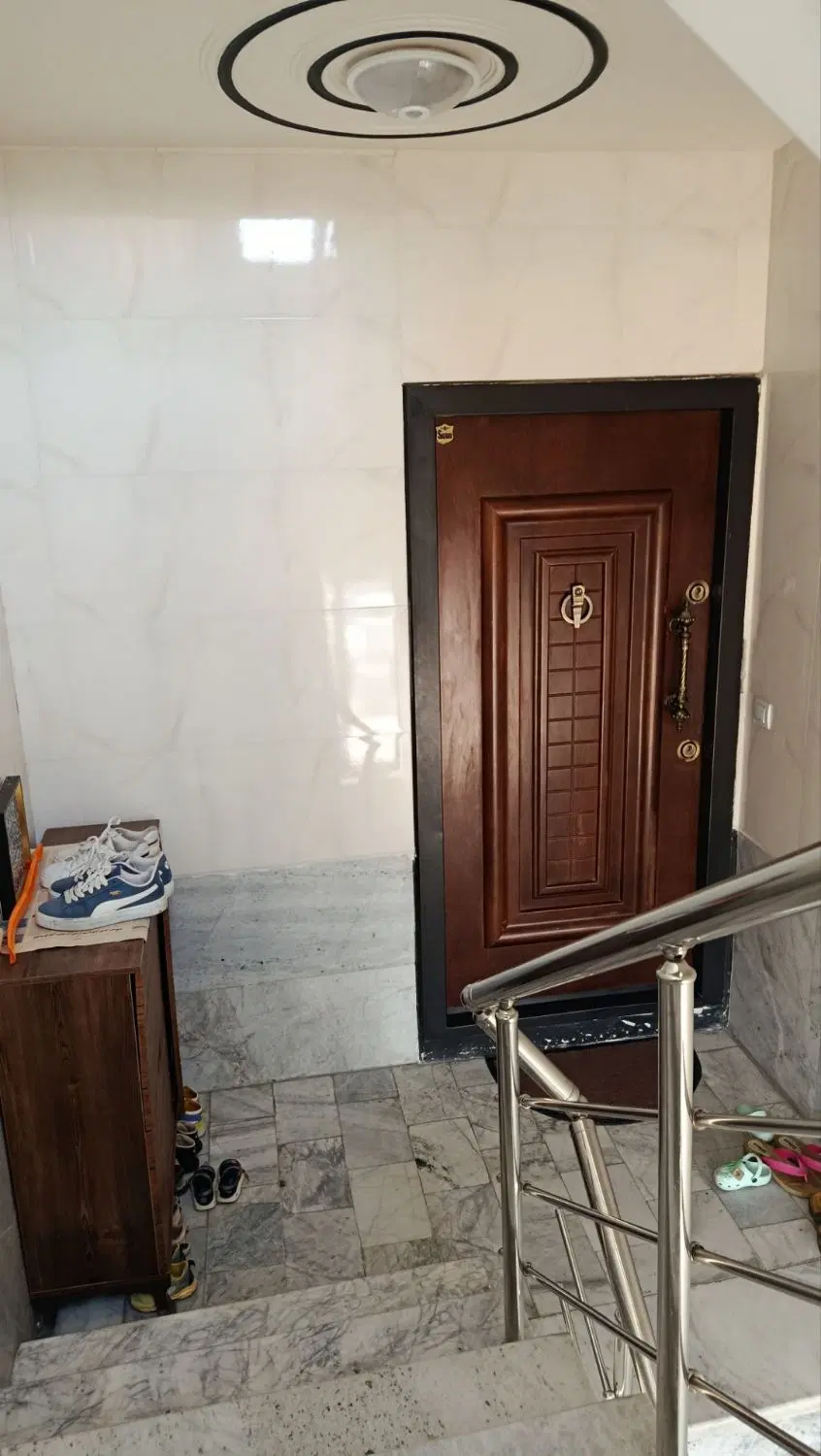 واحد ۹۰متری