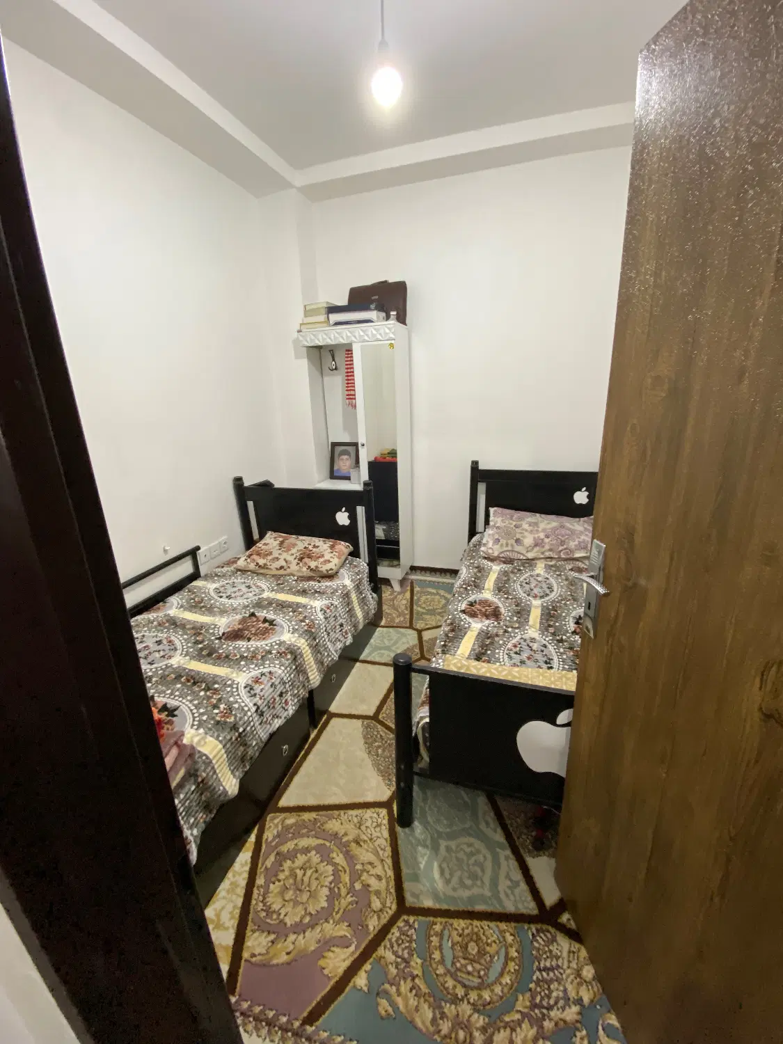 ساختمان۸۷ متره نوساز