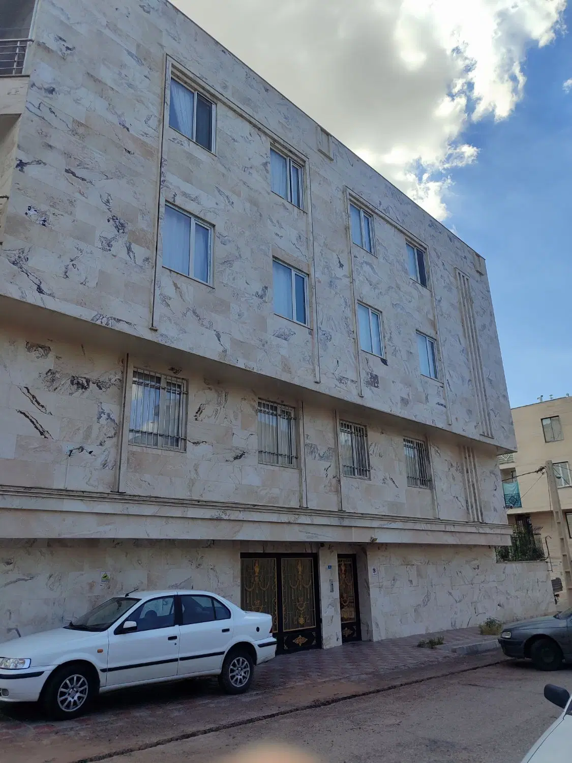 فروش آپارتمان مینودر - ۱۰۴متری