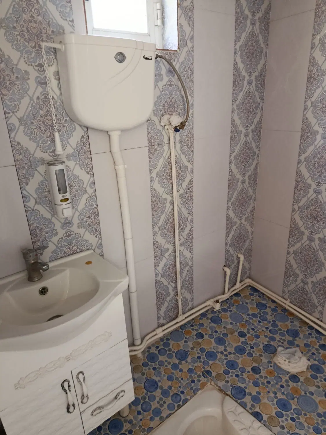 اجاره یک واحد مسکونی