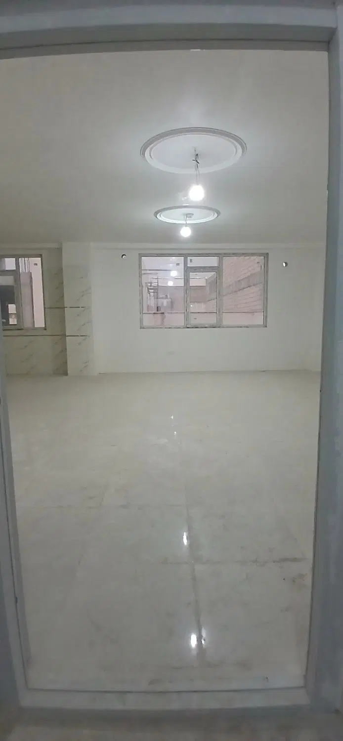 واحد ۸۲متری شاهدشهر