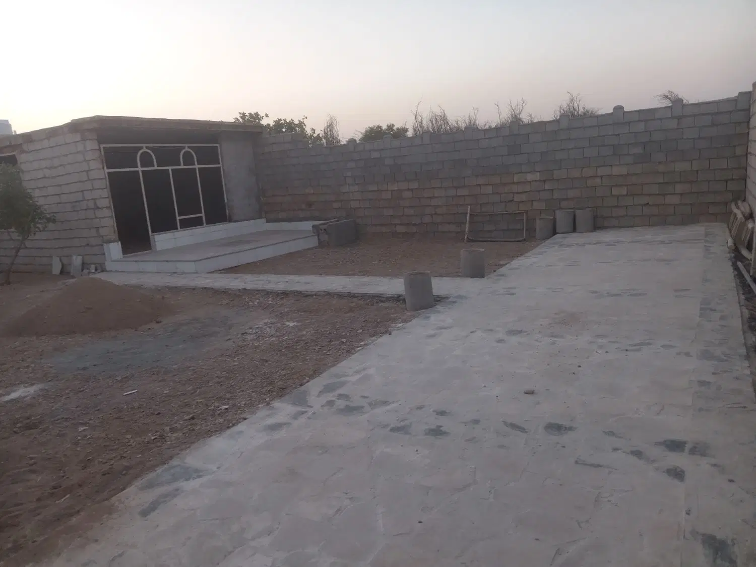 باغ 300 متری آماده بهره برداری