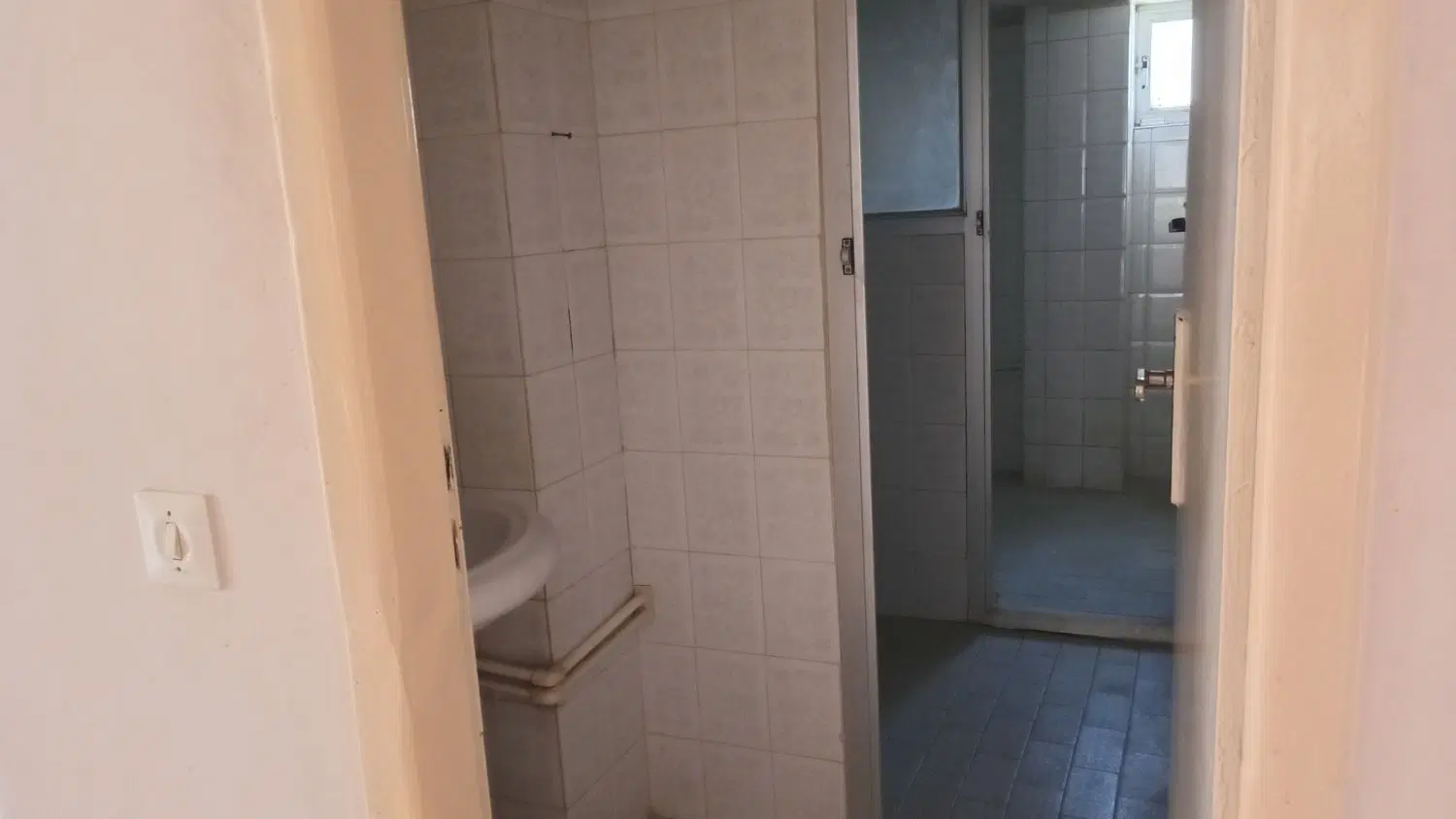 اجاره آپارتمان طبقه ۲ از ۳در باسکول
