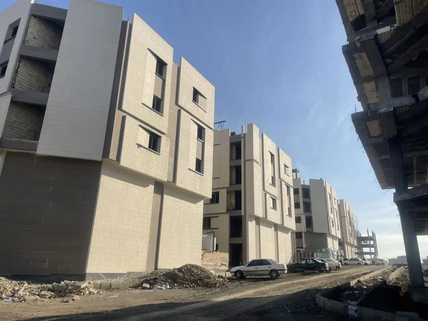 پیش فروش آپارتمان چشمه توتی