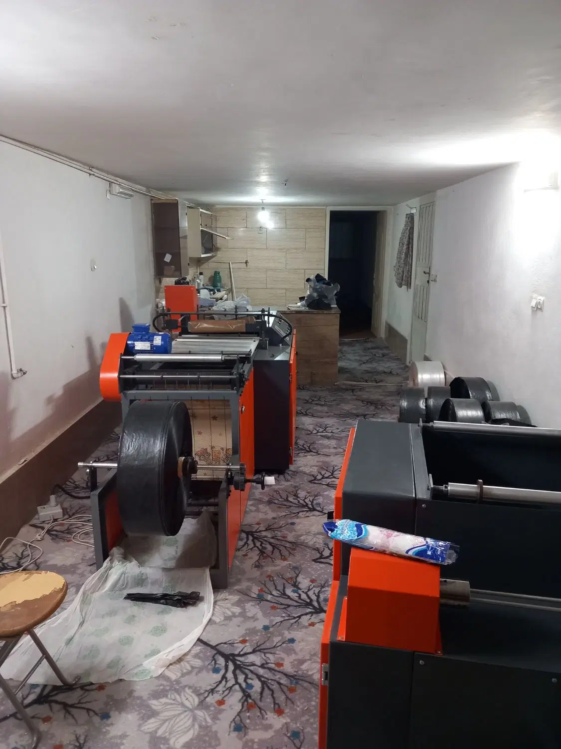 سویت ۷۰متری جهت انبار رهن واجاره