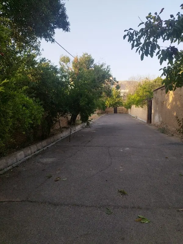 زمین ۲۰۰متری گویم ولایت