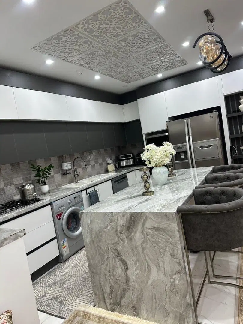 واحد ۹۴متری سندار