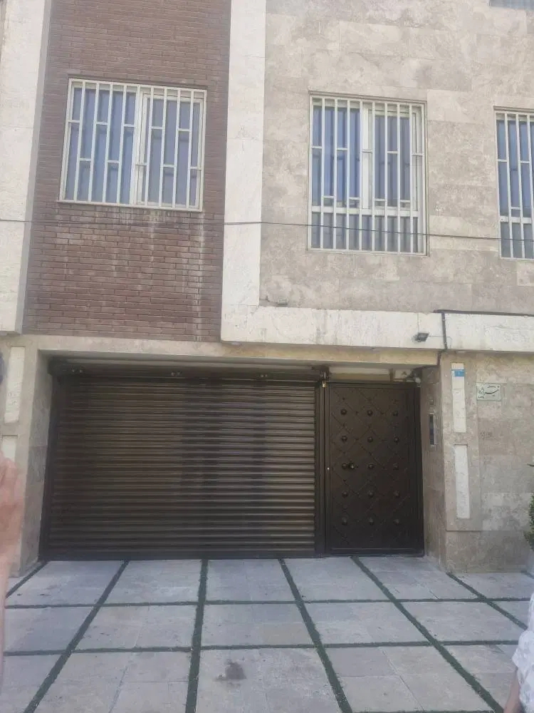 فروش ملک در استاد معین